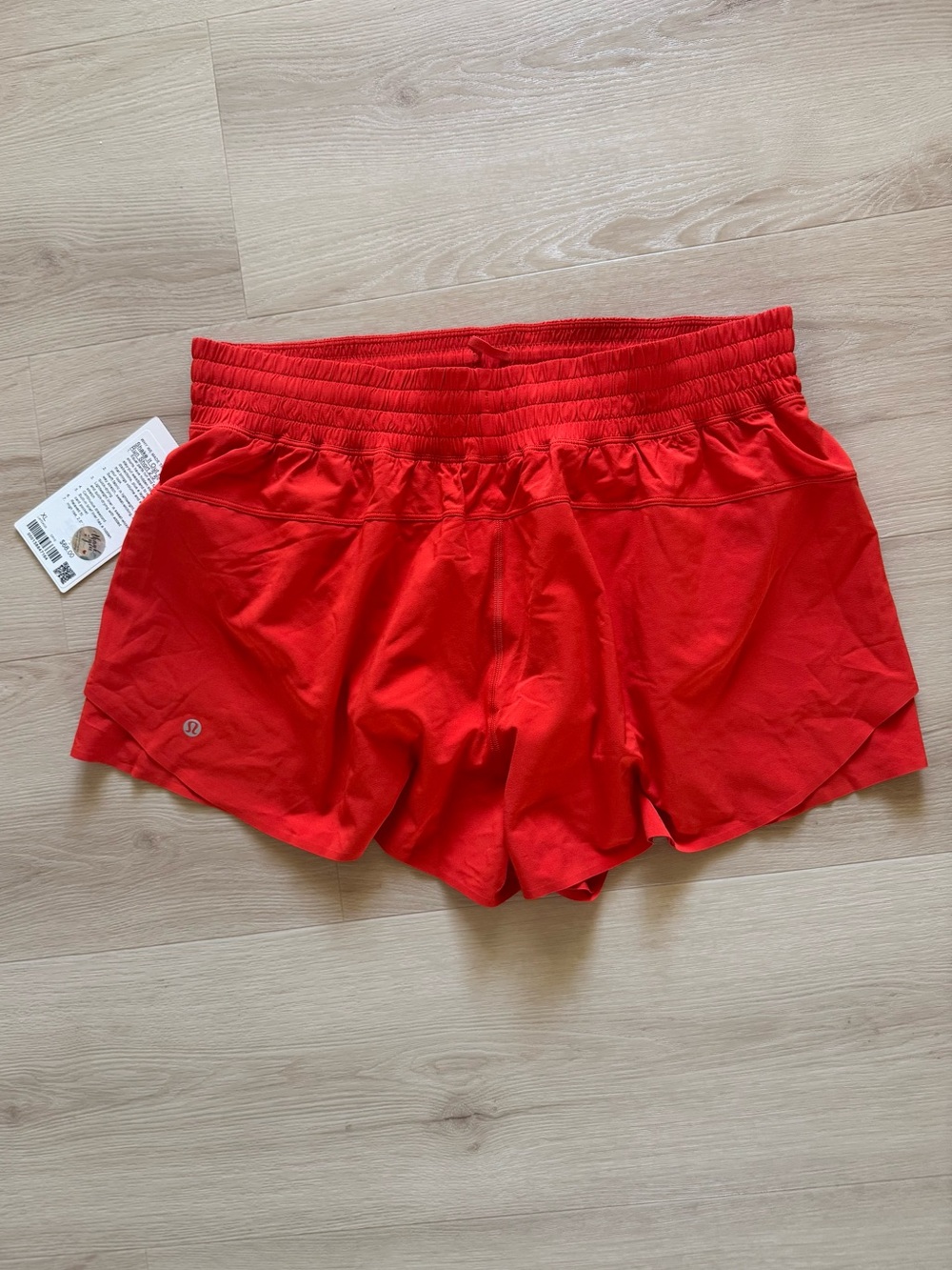 Lululemon Shake it Out XL